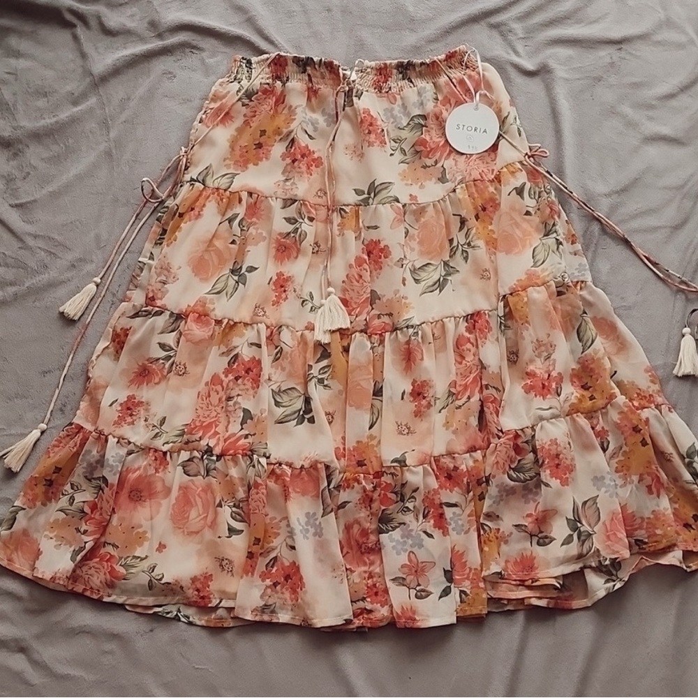 Storia Floral Skirt - Size Women's Small